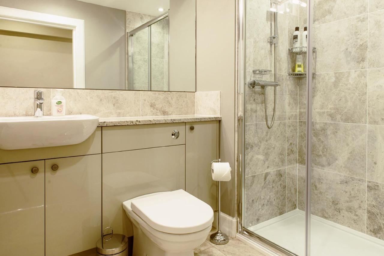 Gorgeous Central Edinburgh 3-Bedroom Apartment Exterior foto